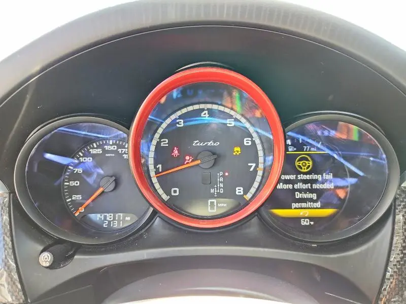 2017 PORSCHE MACAN TURBO  