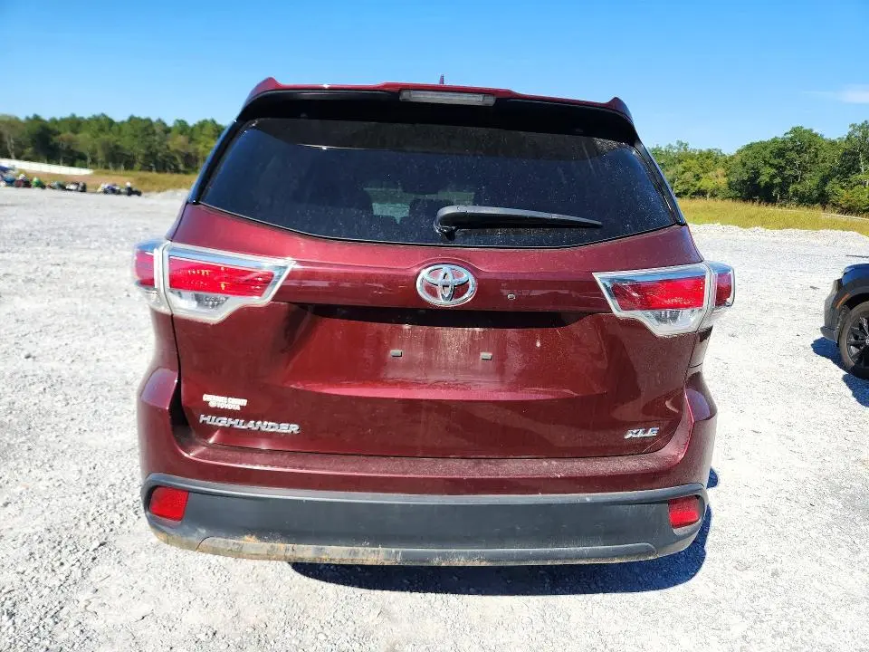 2014 TOYOTA HIGHLANDER XLE  