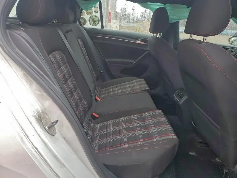 2017 VOLKSWAGEN GTI S  