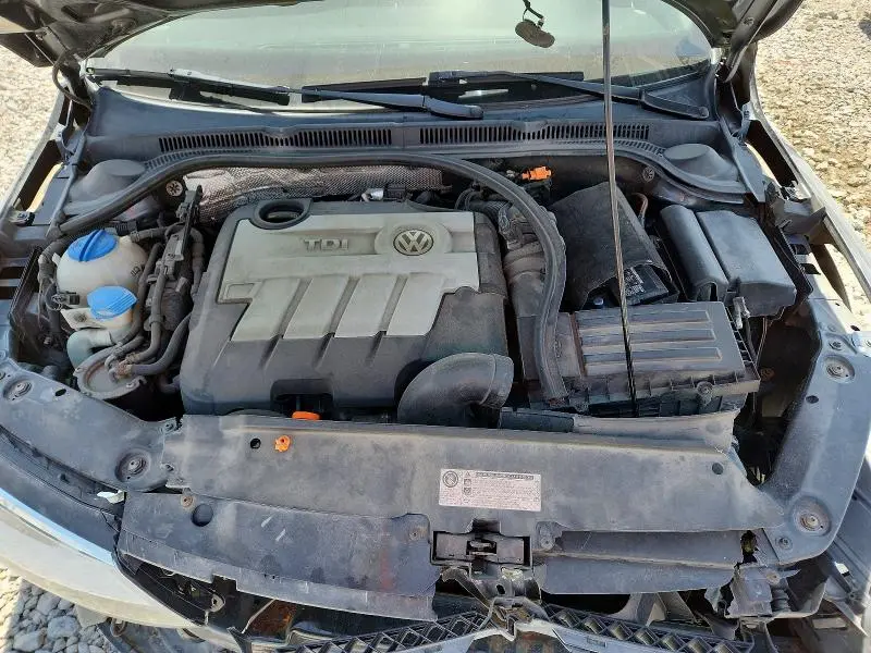 2011 VOLKSWAGEN JETTA TDI  