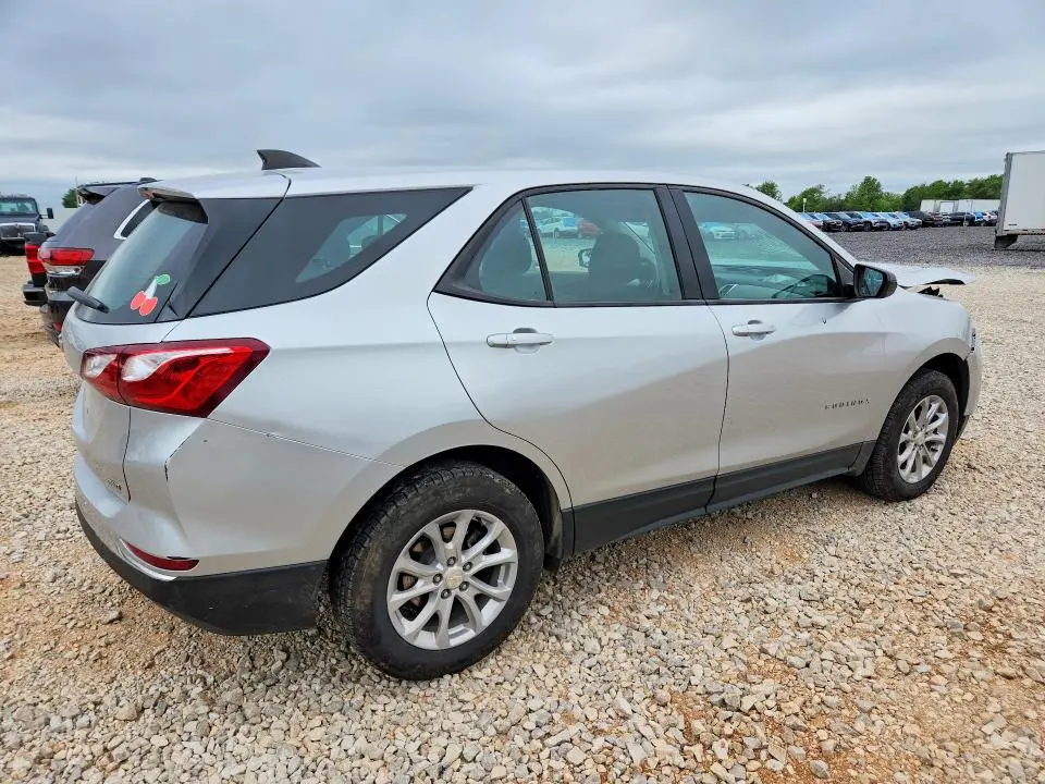 2018 CHEVROLET EQUINOX LS  