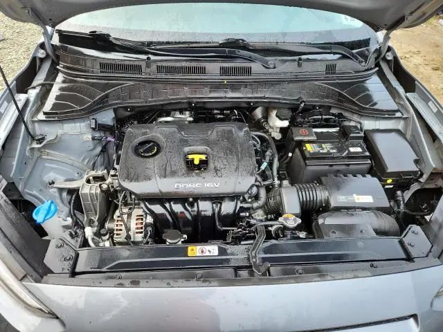 2021 HYUNDAI KONA SE  