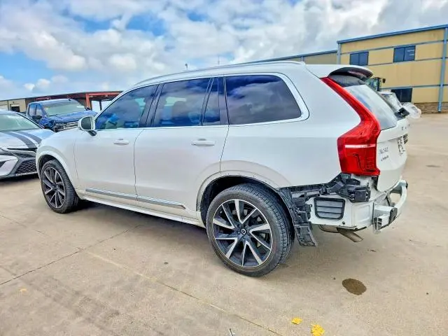 2023 VOLVO XC90 PLUS  