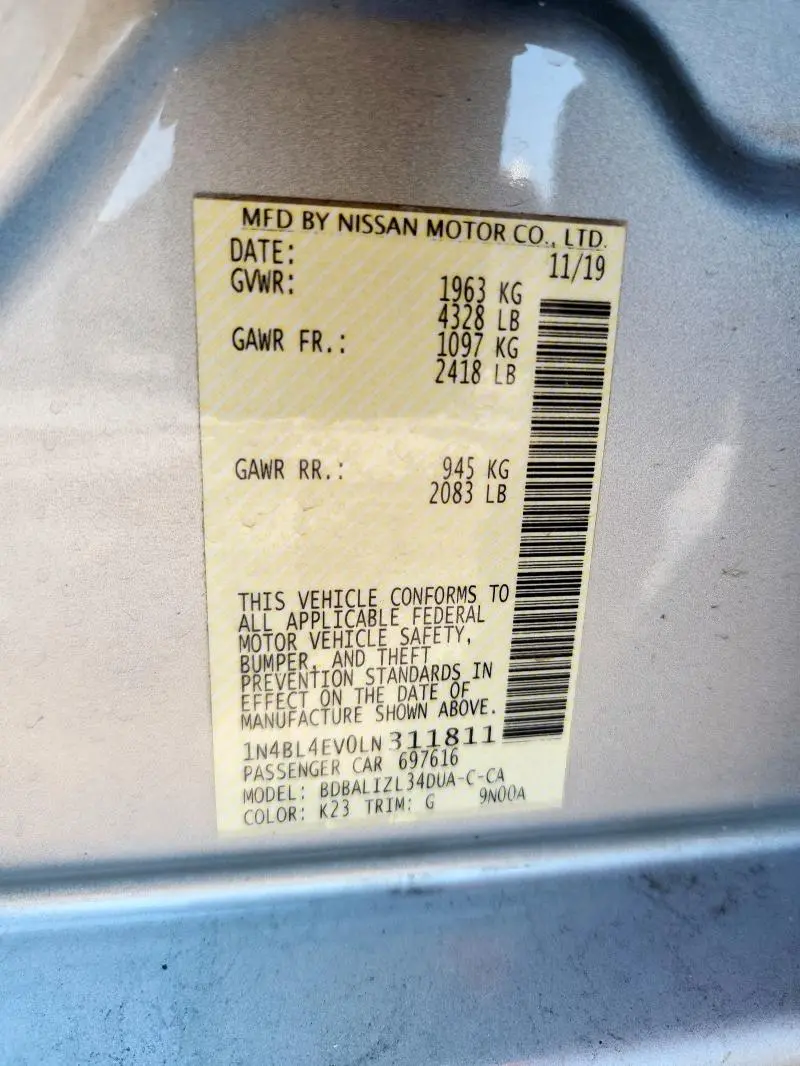 2020 NISSAN ALTIMA SL  