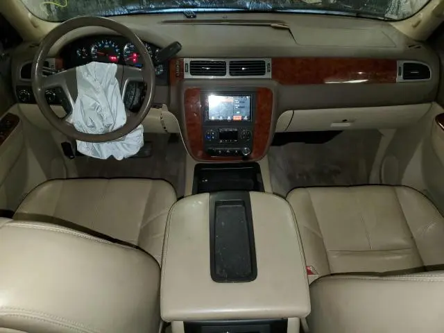 2011 CHEVROLET AVALANCHE LT  