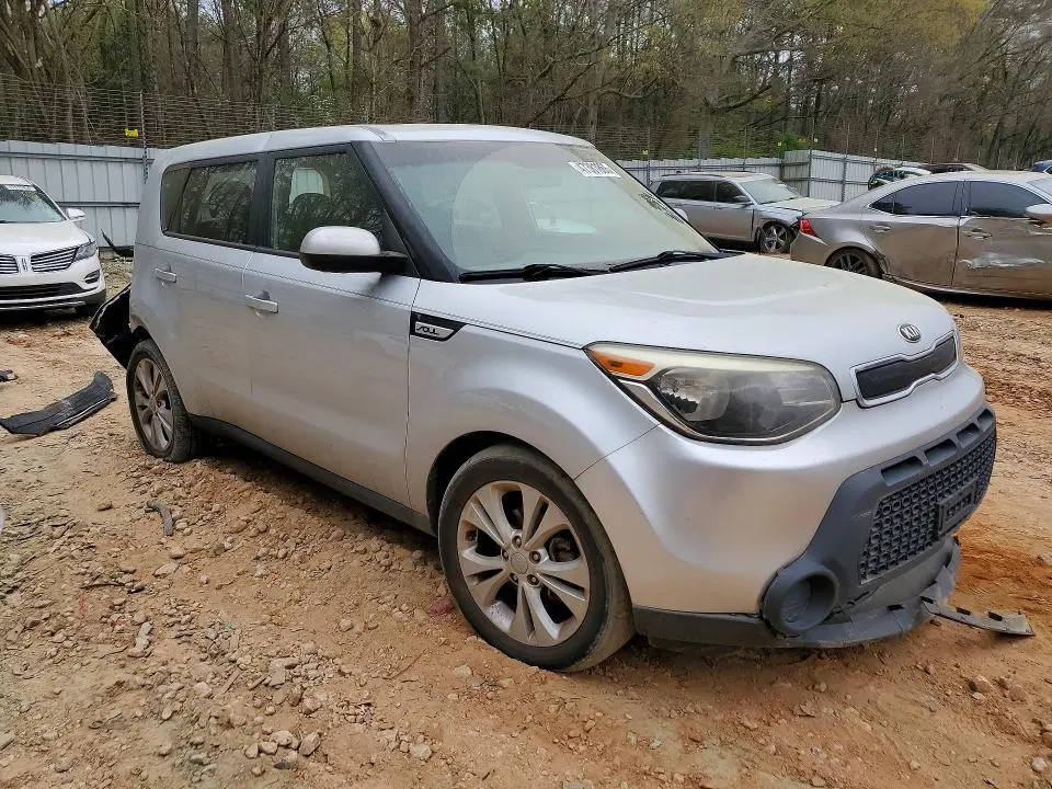 2015 KIA SOUL +  