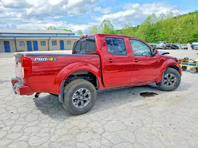 2017 NISSAN FRONTIER PRO-4X  