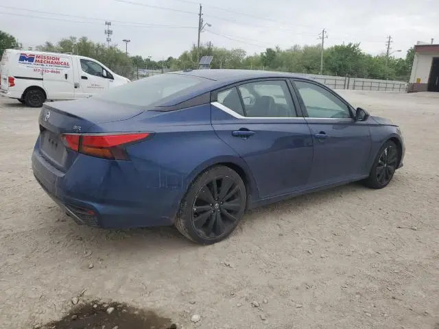 2022 NISSAN ALTIMA SR  