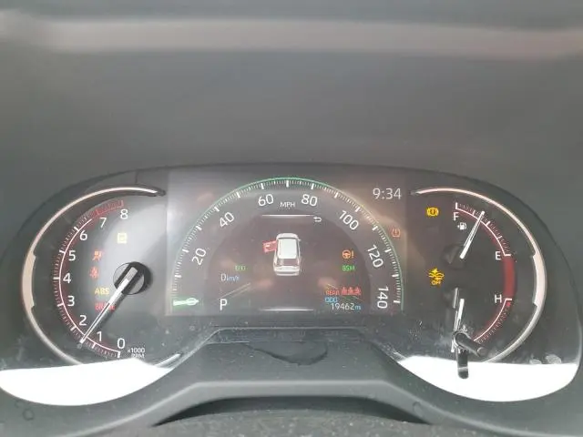 2023 TOYOTA RAV4 XLE  