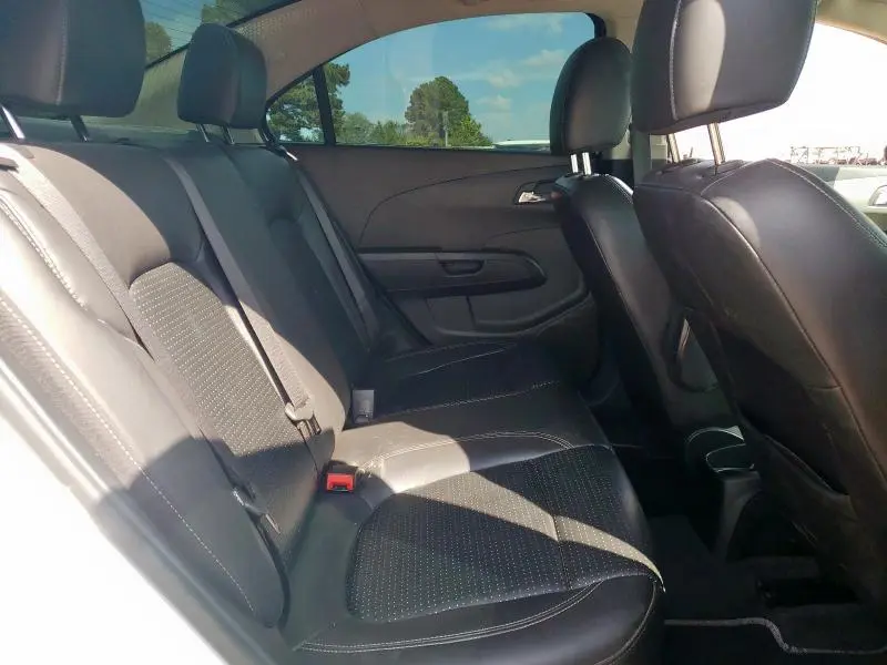 2020 CHEVROLET SONIC PREMIER  