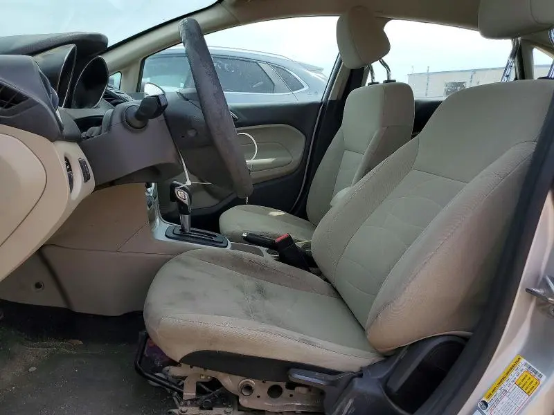 2018 FORD FIESTA SE  