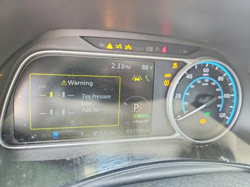2023 NISSAN LEAF SV PLUS  