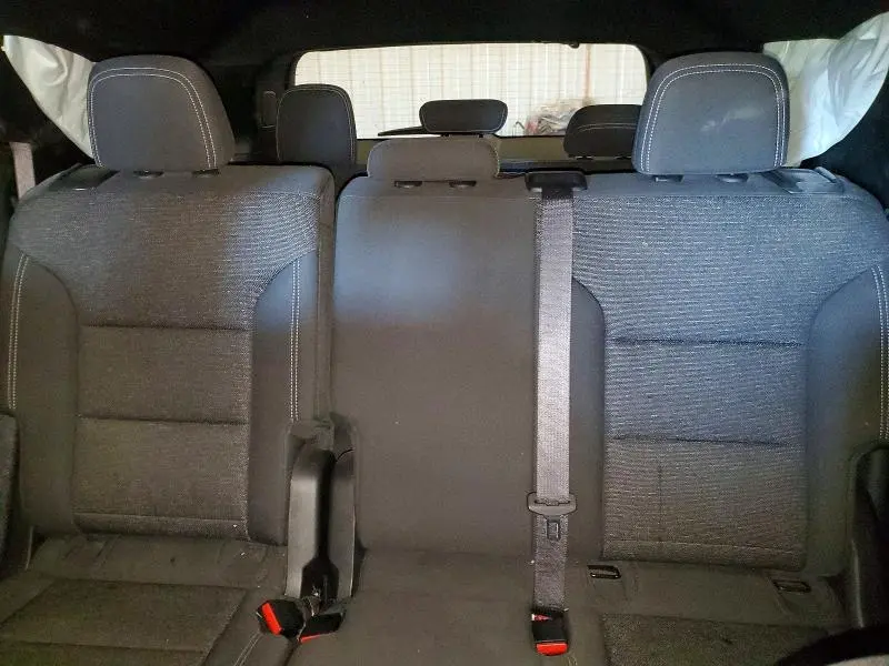 2024 CHEVROLET TRAVERSE LS  