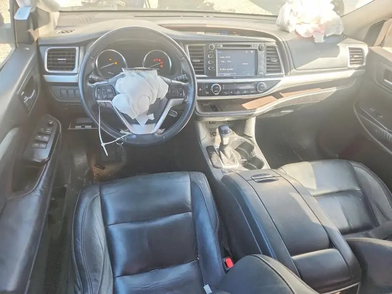 2014 TOYOTA HIGHLANDER XLE  