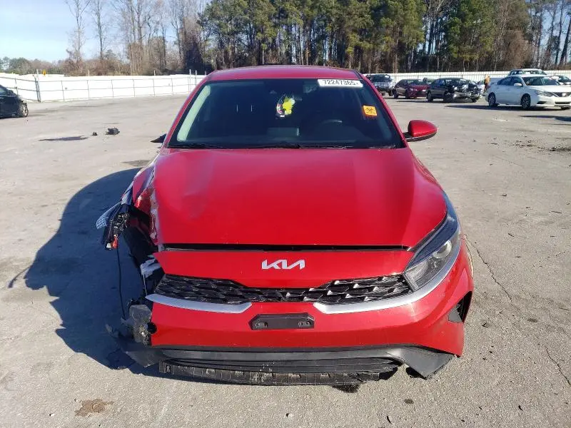 2024 KIA FORTE LX  