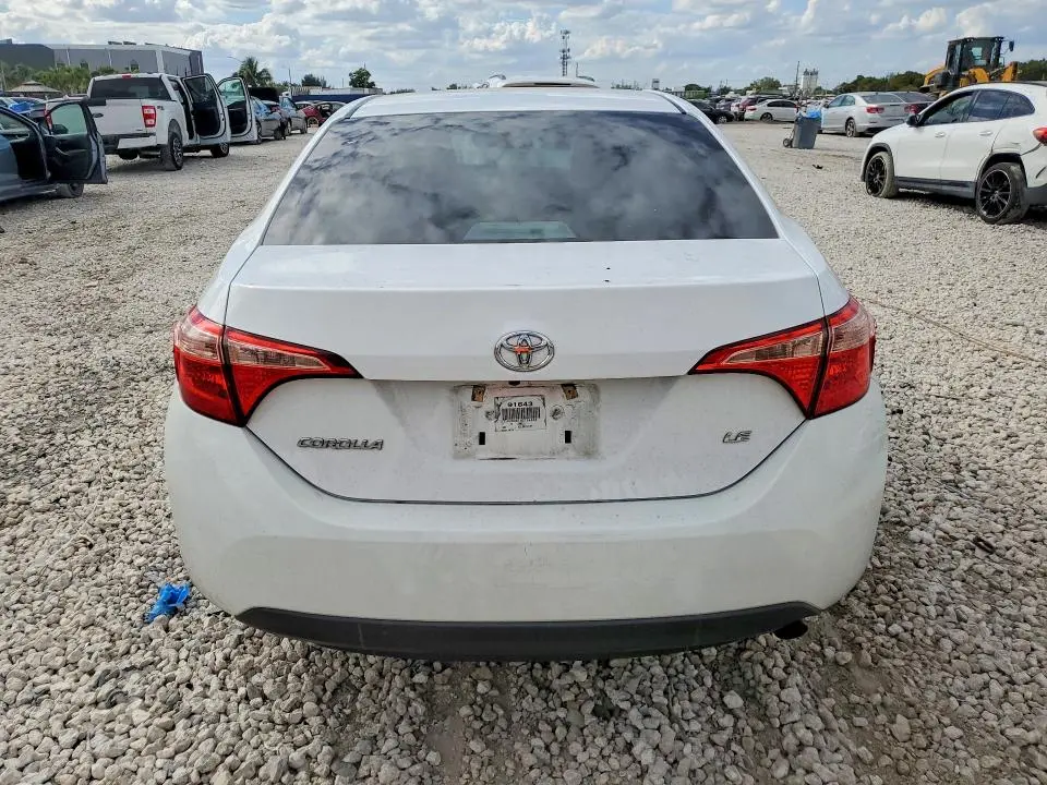 2017 TOYOTA COROLLA LE  