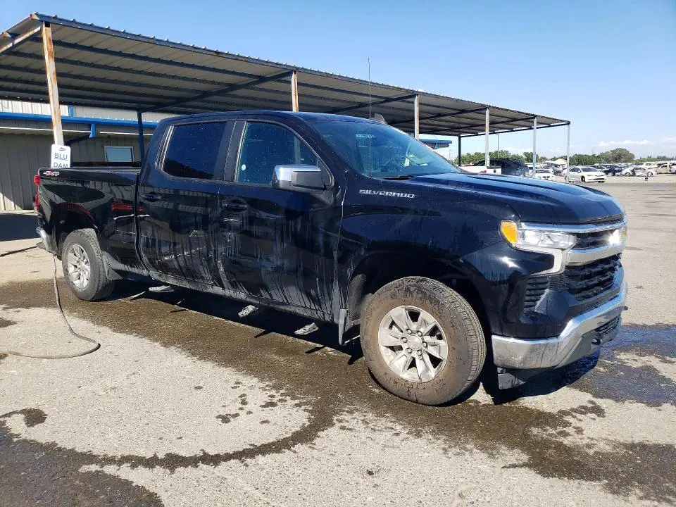 2023 CHEVROLET SILVERADO K1500 LT  