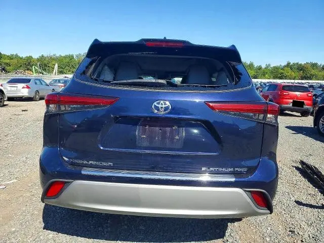 2021 TOYOTA HIGHLANDER PLATINUM  