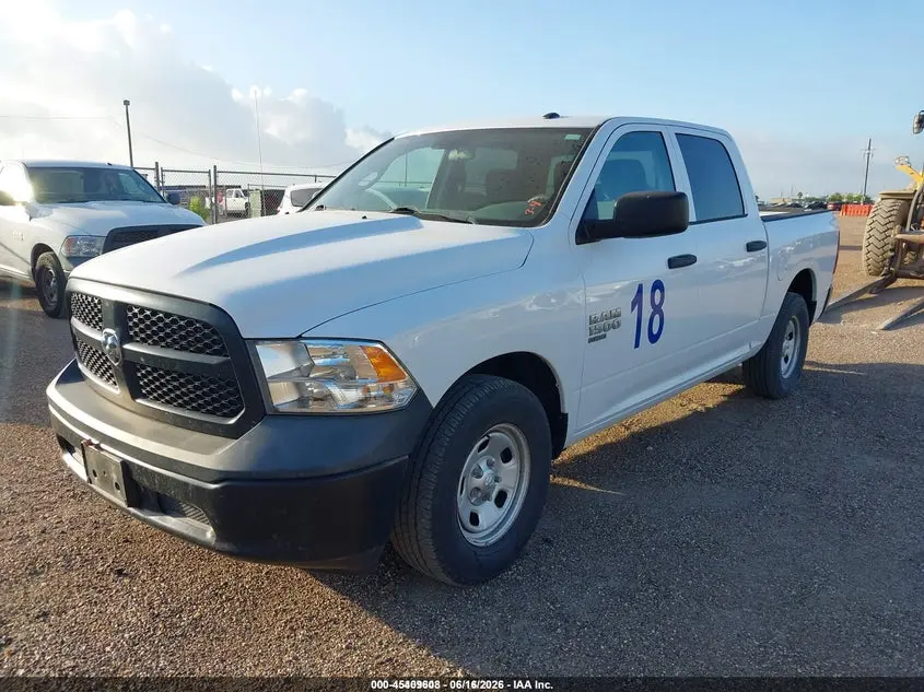 2020 RAM 1500 CLASSIC TRADESMAN  4X2 5'7 BOX