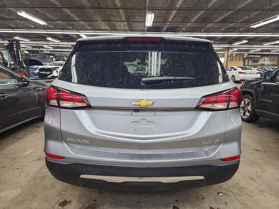 2023 CHEVROLET EQUINOX LT  