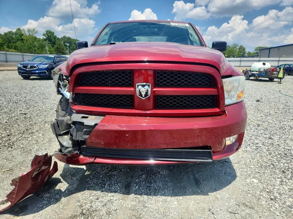 2012 DODGE RAM 1500 ST  