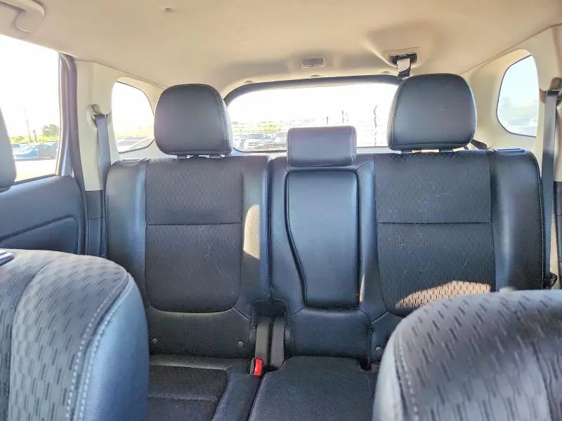 2015 MITSUBISHI OUTLANDER SE  