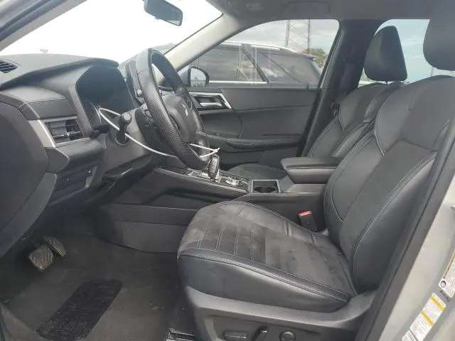 2023 MITSUBISHI OUTLANDER   