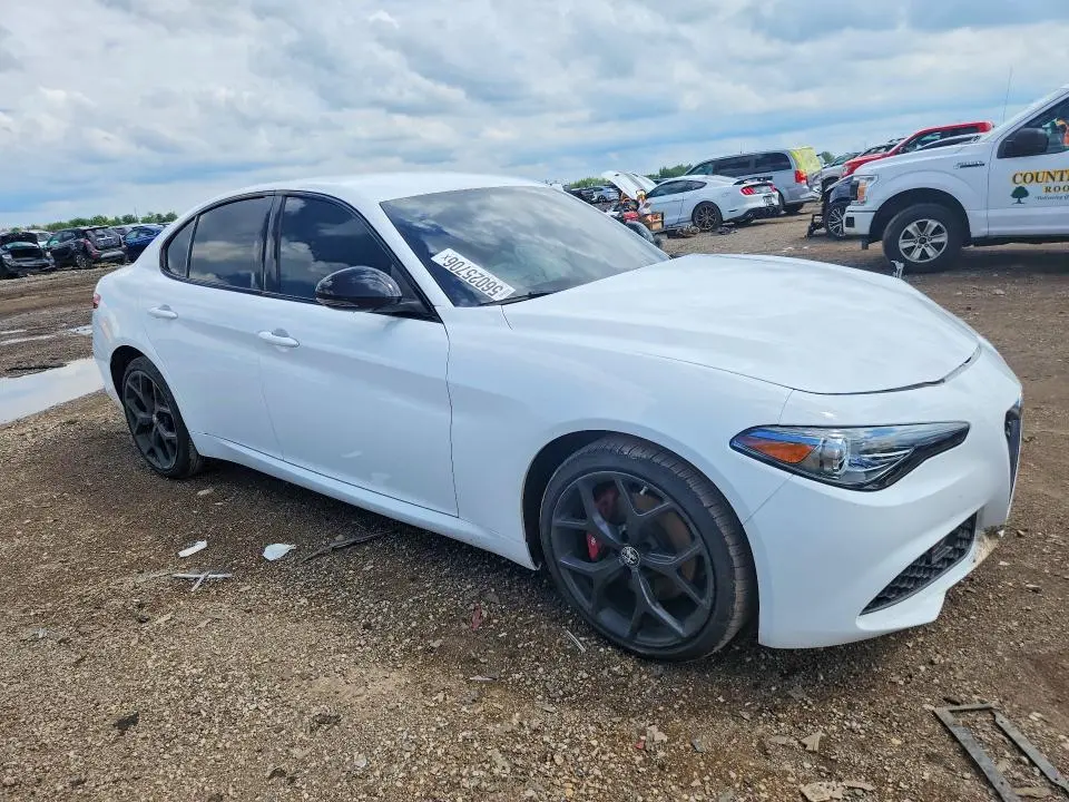 2020 ALFA ROMEO GIULIA   