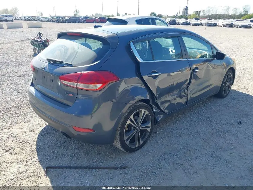 2016 KIA FORTE EX