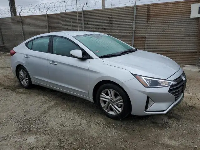 2019 HYUNDAI ELANTRA SEL  