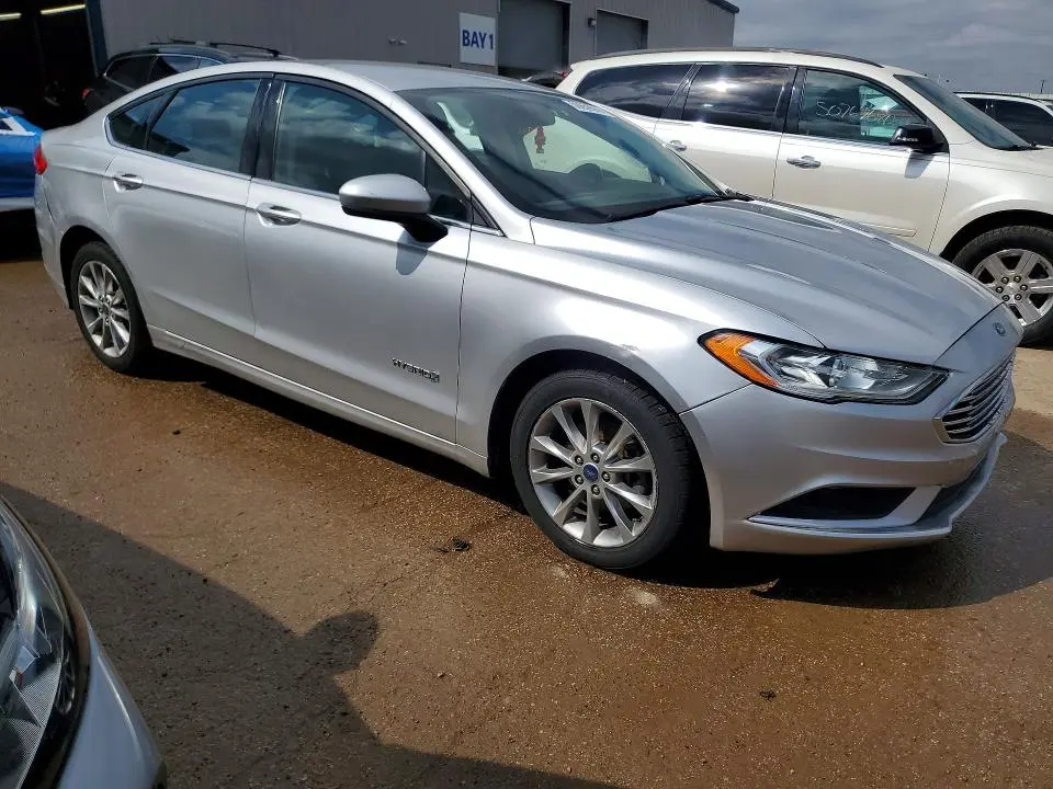 2017 FORD FUSION SE HYBRID  