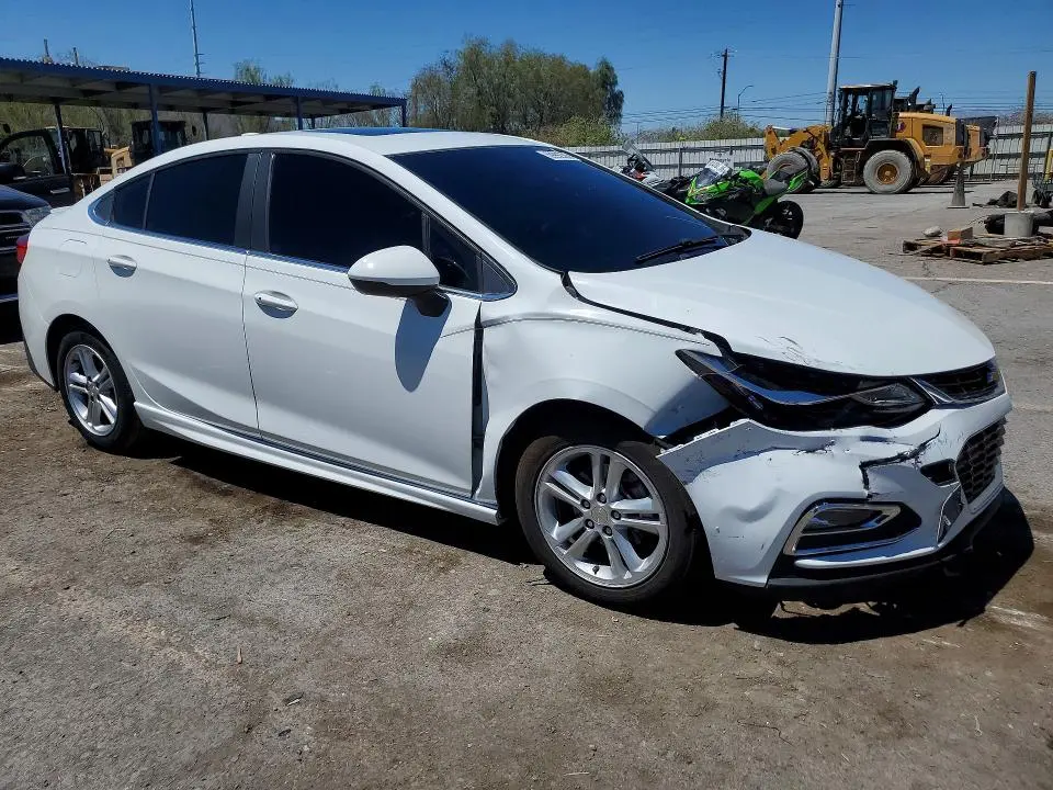 2016 CHEVROLET CRUZE LT  