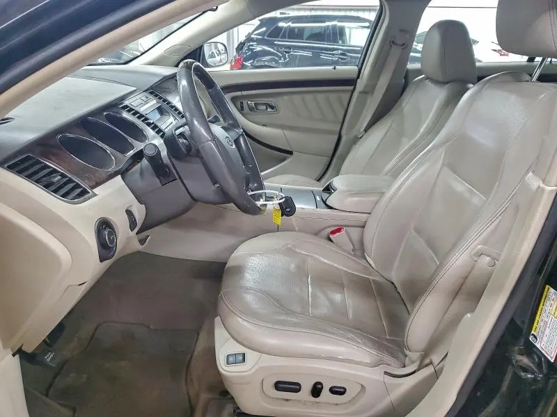 2012 FORD TAURUS LIMITED  