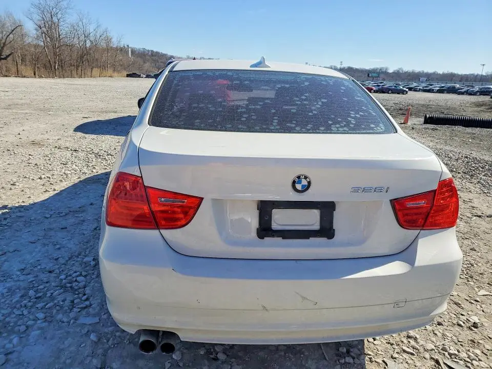 2011 BMW 328 XI  
