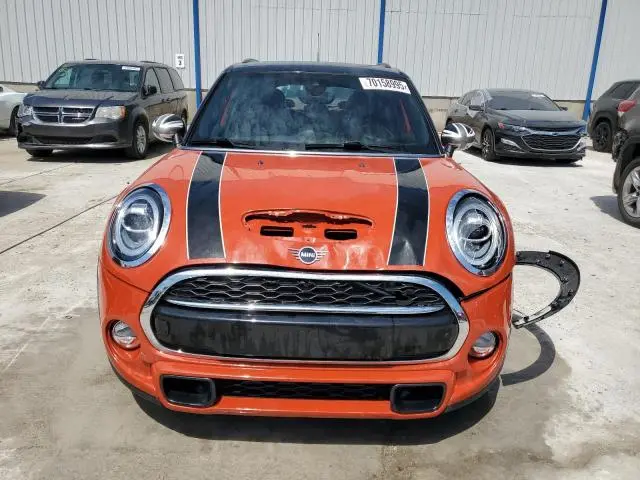 2019 MINI COOPER S  