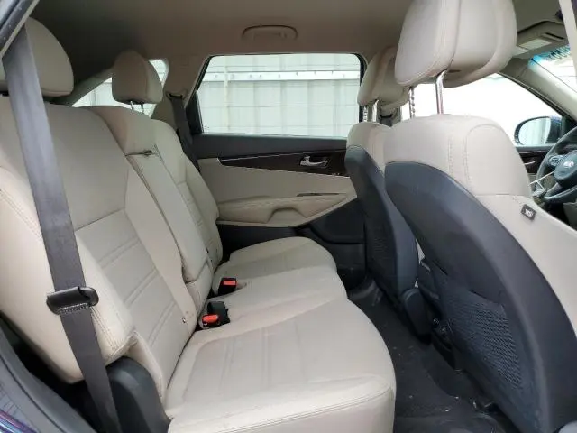 2017 KIA SORENTO LX  