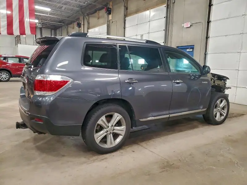 2013 TOYOTA HIGHLANDER LIMITED  