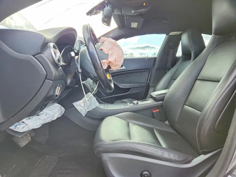 2015 MERCEDES-BENZ CLA 250 4MATIC  