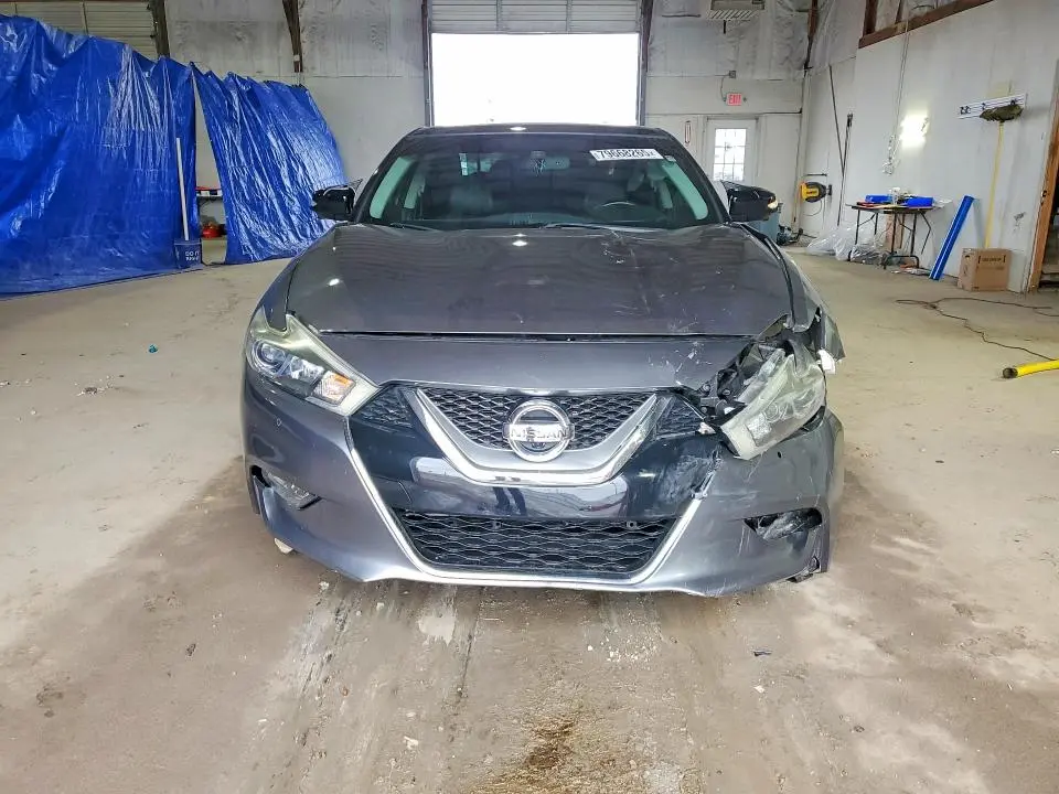 2016 NISSAN MAXIMA   
