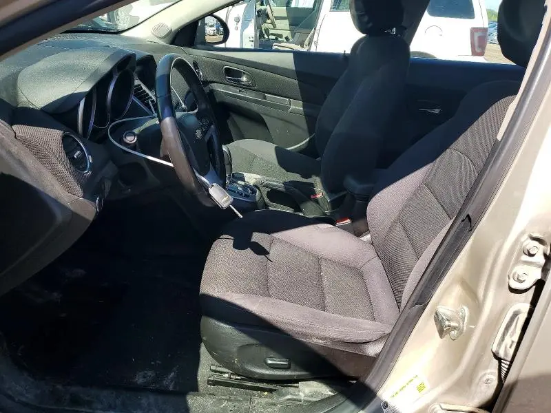 2013 CHEVROLET CRUZE LT  