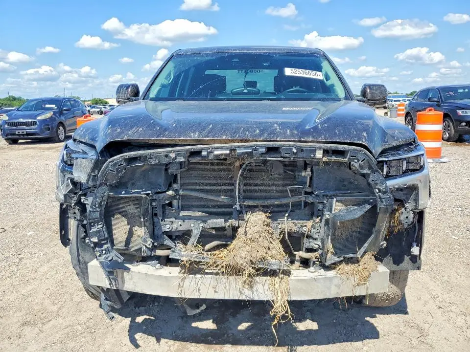 2024 TOYOTA TUNDRA CREWMAX LIMITED  