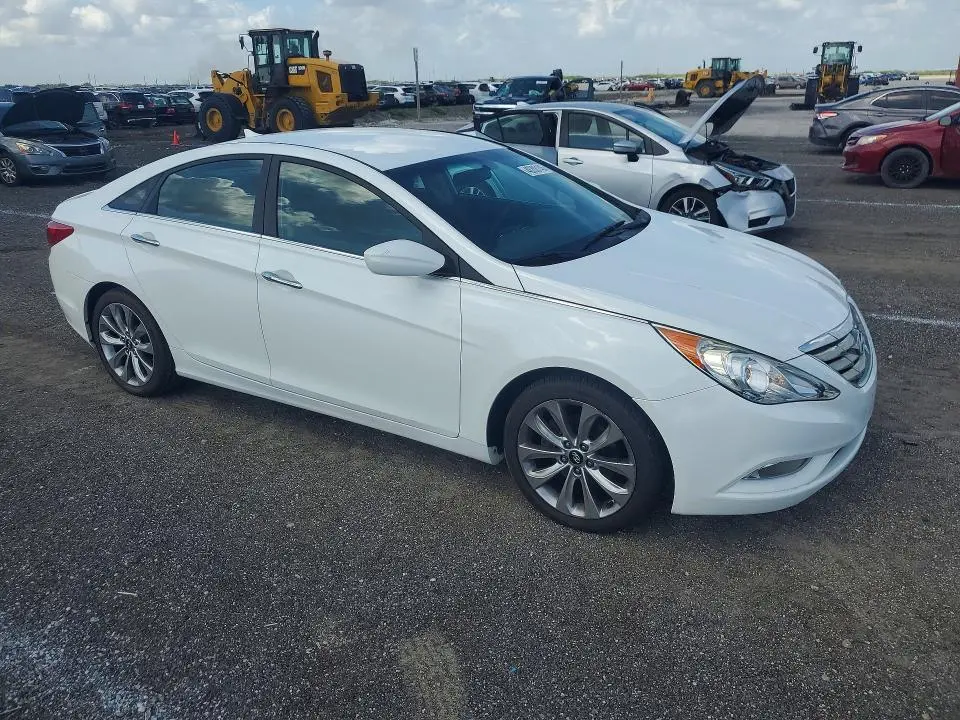 2011 HYUNDAI SONATA SE  