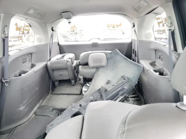 2011 HONDA ODYSSEY TOURING