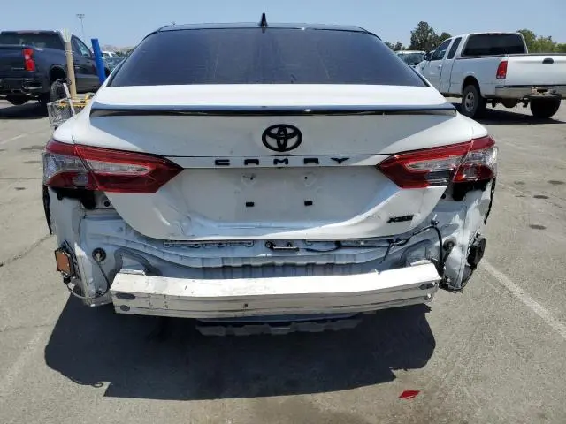 2019 TOYOTA CAMRY XSE  