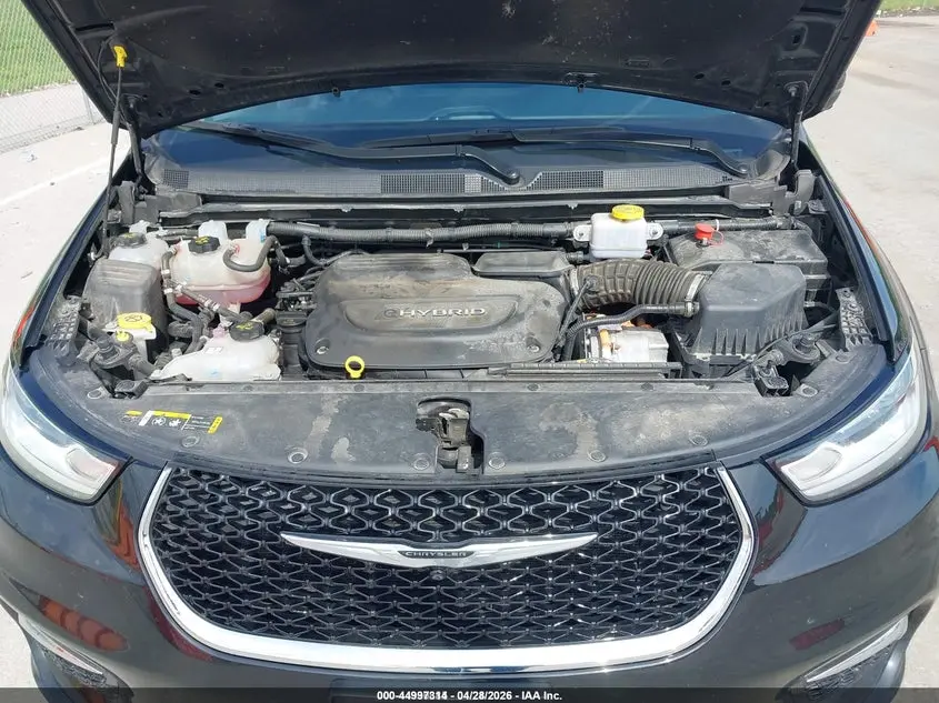 2023 CHRYSLER PACIFICA HYBRID TOURING L