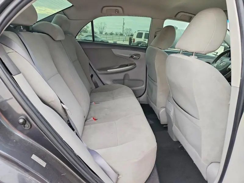 2010 TOYOTA COROLLA BASE  