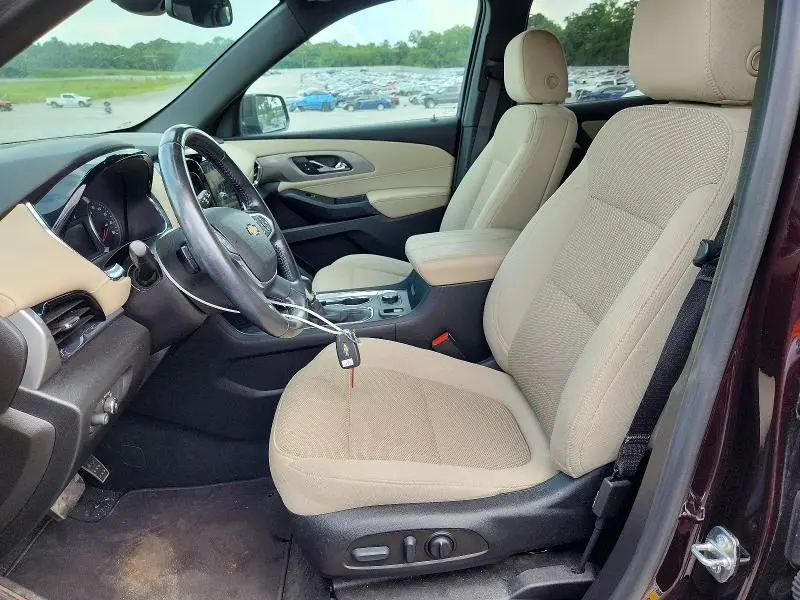 2022 CHEVROLET TRAVERSE LT  