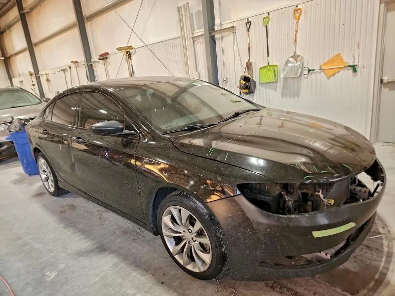 2016 CHRYSLER 200 S  