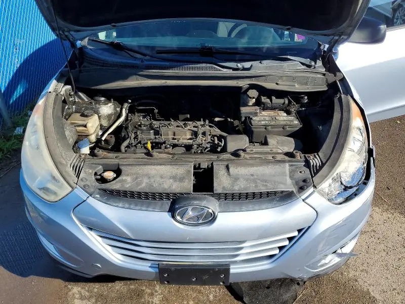 2011 HYUNDAI TUCSON GL  