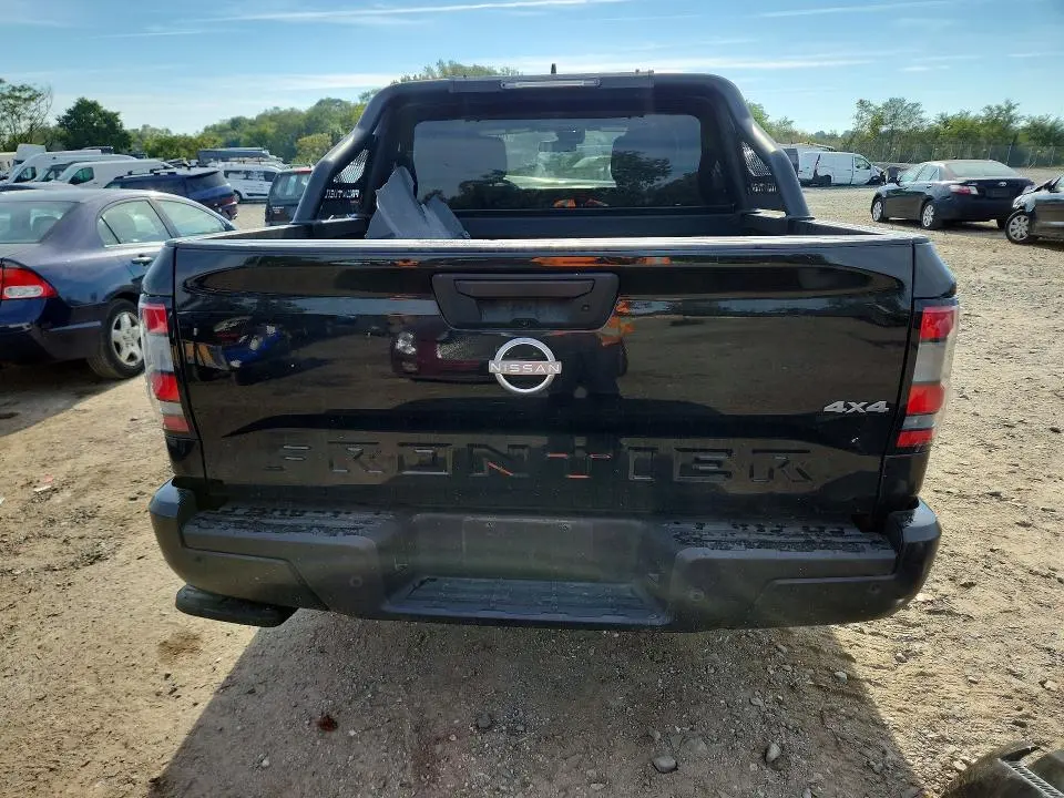 2023 NISSAN FRONTIER S  